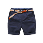 Short avec ceinture en tissu